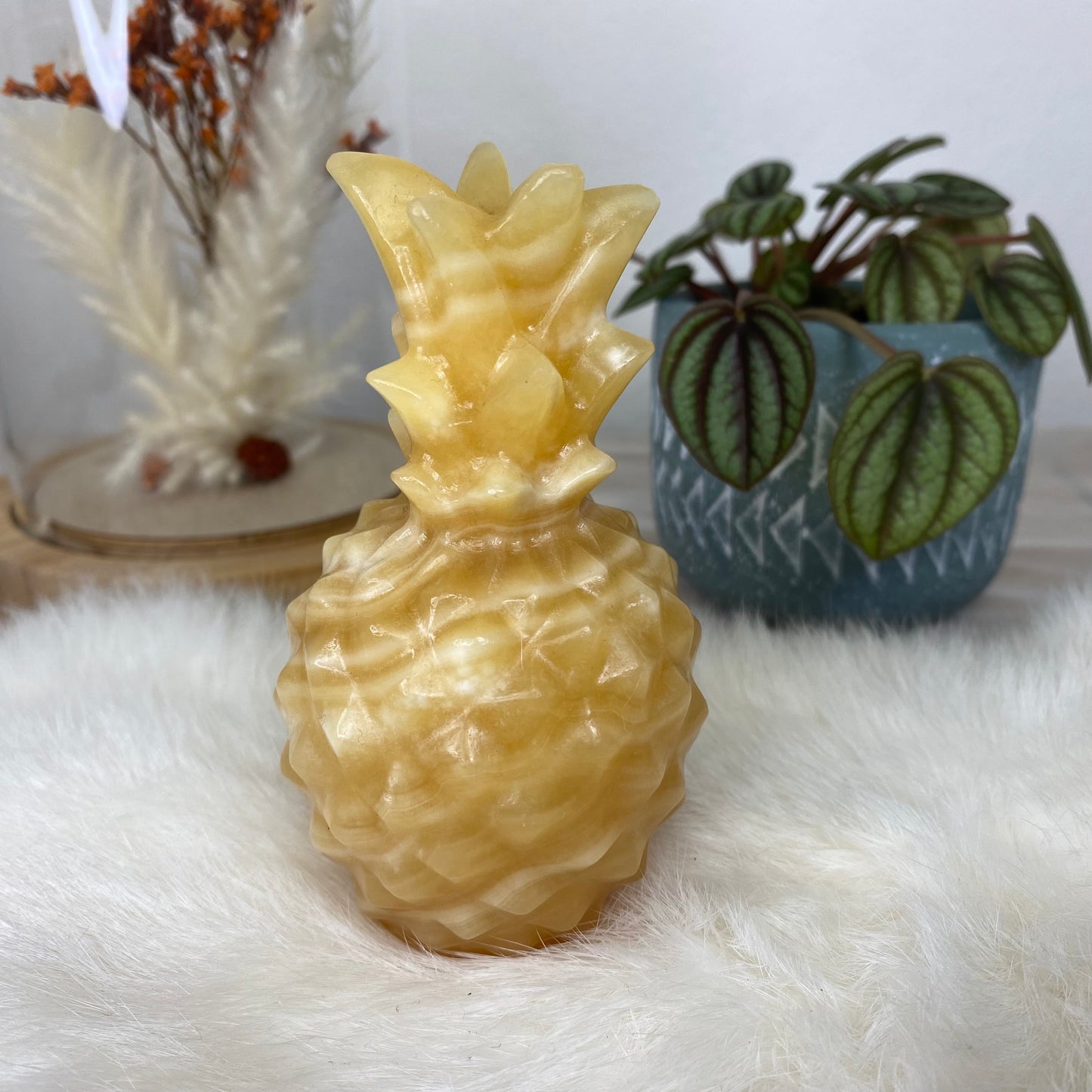 Orangencalcit Ananas Carving