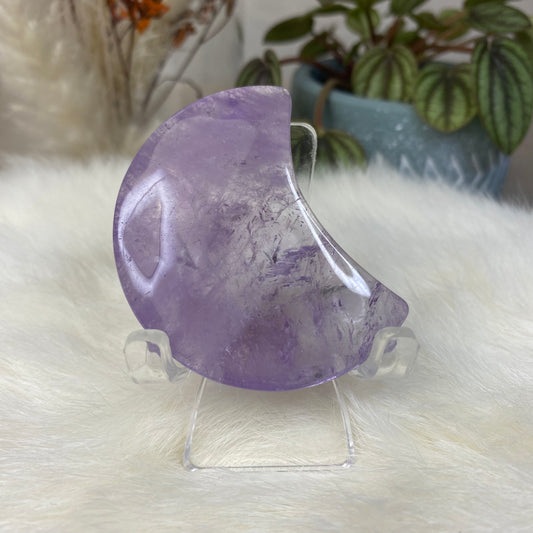 Amethyst Mond | Carving