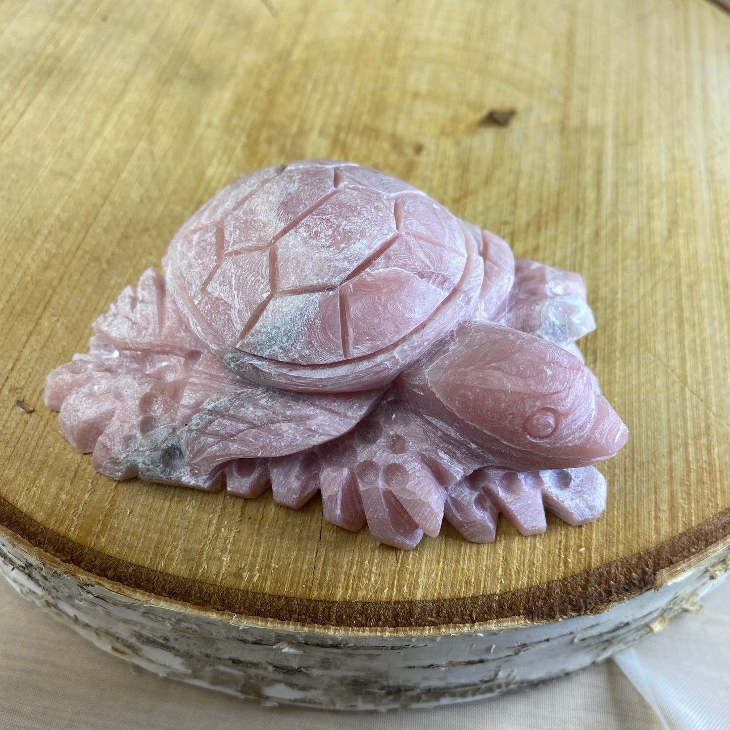 Rosa Opal Schildkröte | Carving