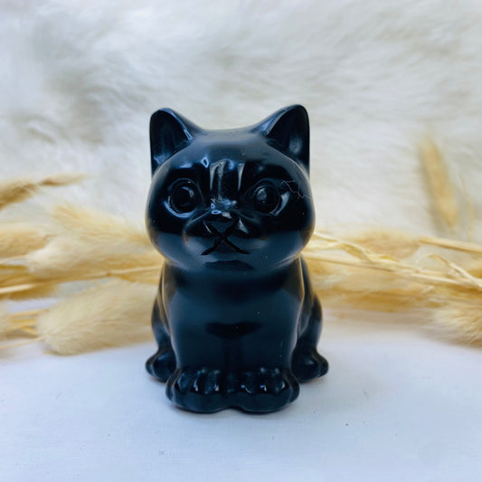 Obsidian Katzen Carving